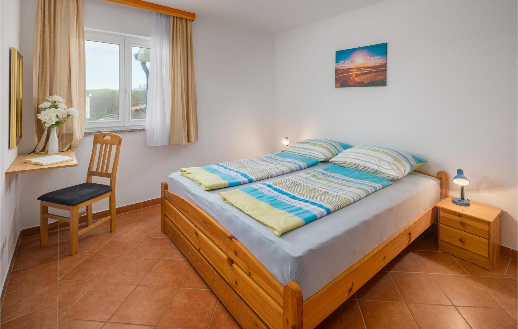1 Bedroom Beautiful Apartment In Porec Poreč Exterior foto